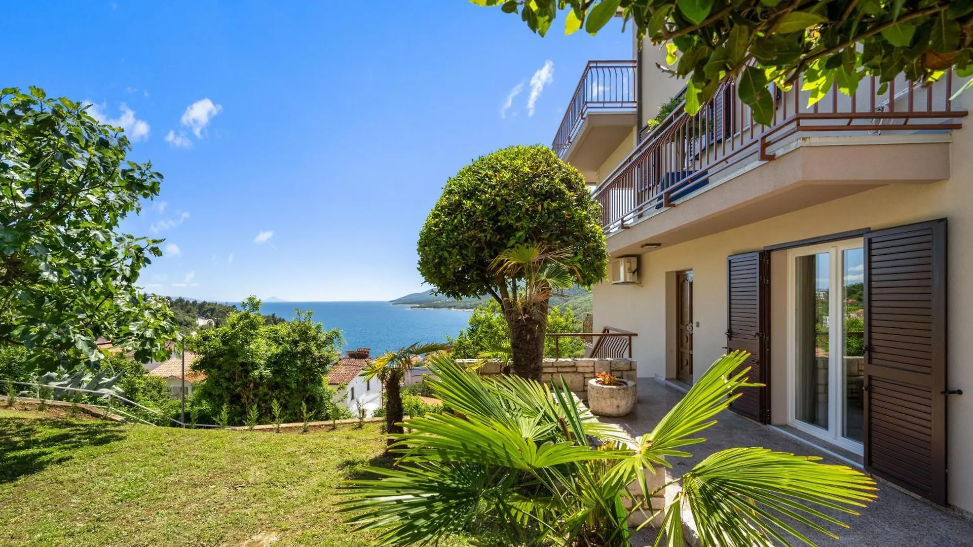 Apartment Zulijani Helis B4 Rabac 0*,  Croatia